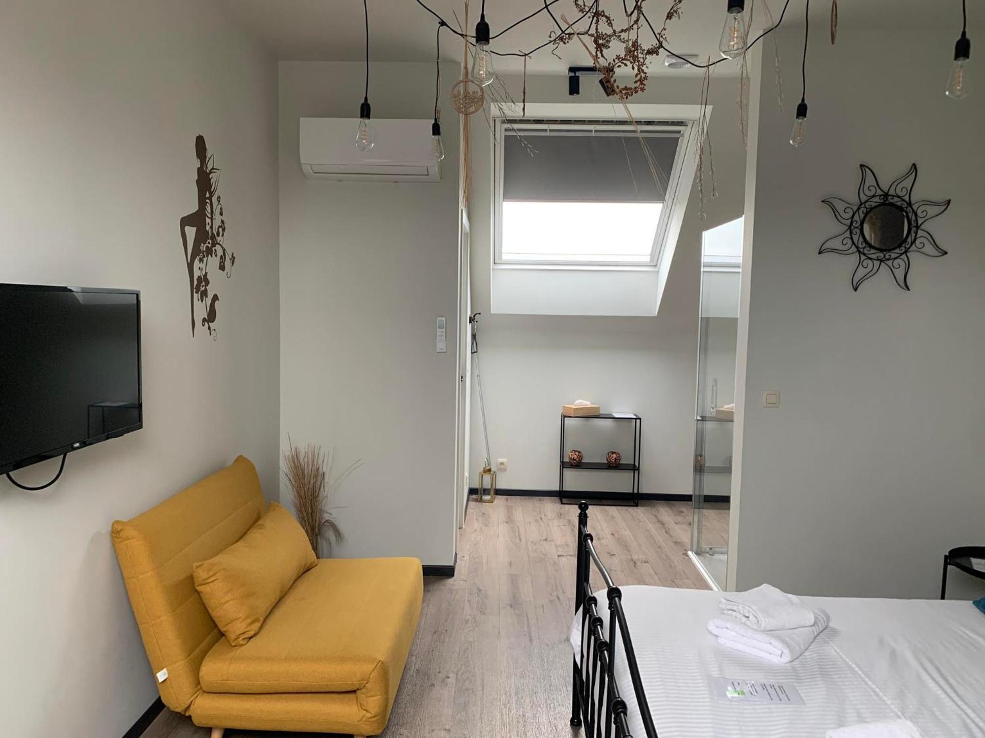 Sensup A 5Min De Pairi Daiza Bed & Breakfast Brugelette Exterior foto