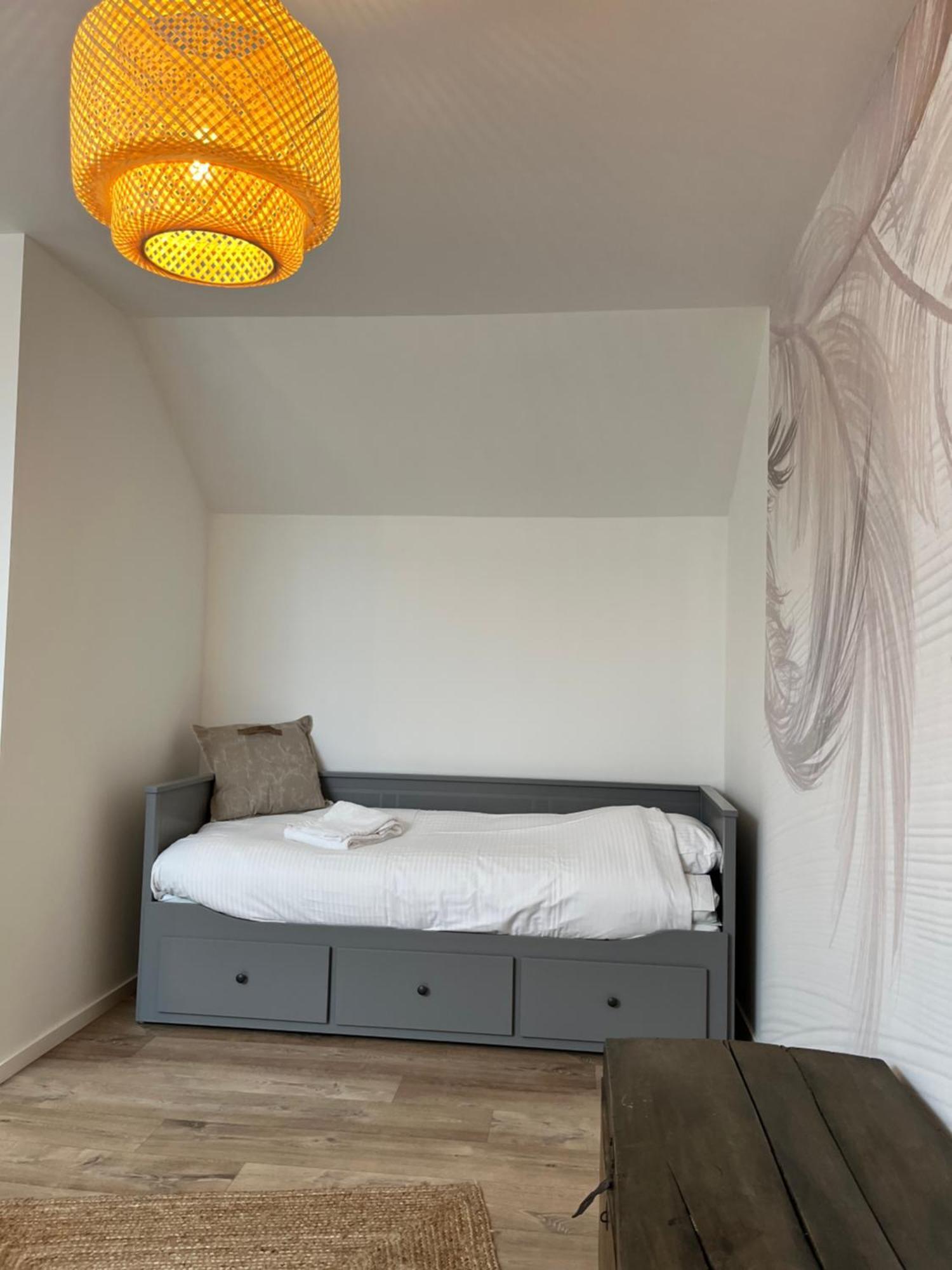 Sensup A 5Min De Pairi Daiza Bed & Breakfast Brugelette Exterior foto