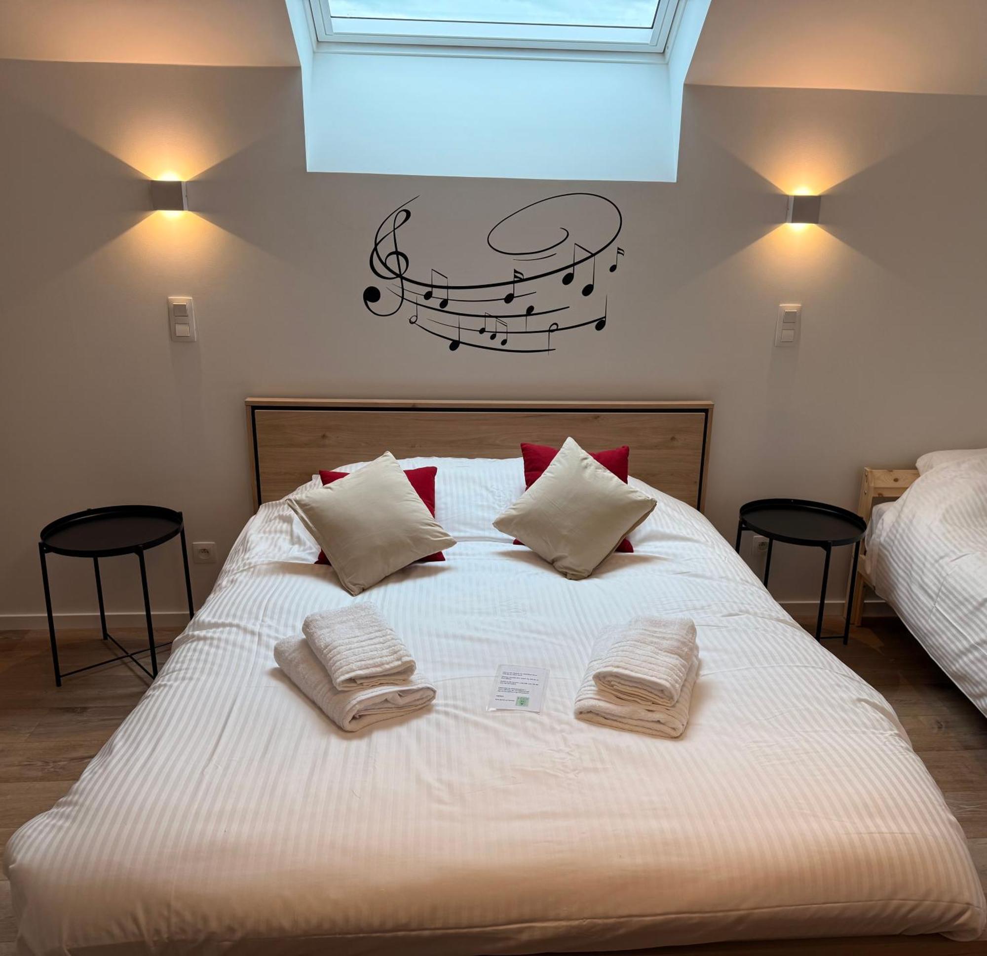 Sensup A 5Min De Pairi Daiza Bed & Breakfast Brugelette Exterior foto